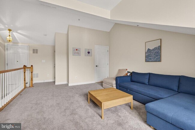 Building Photo - 8814 Hunting Lodge Ct