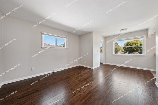 Building Photo - Charming 2-Bedroom Ranch in Taylor for Rent!