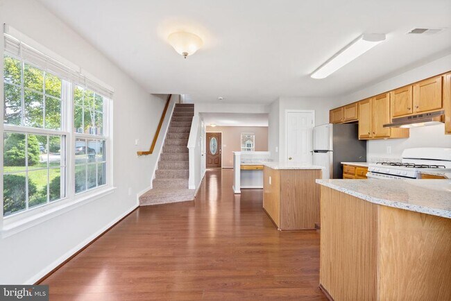 Building Photo - 26091 Lands End Dr