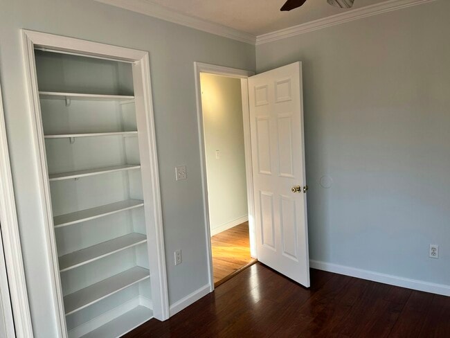 Building Photo - 33 Joyner Ave