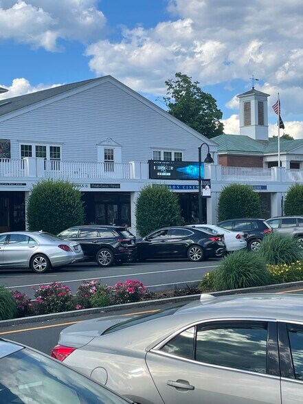 Building Photo - 1023 Boston Post Rd