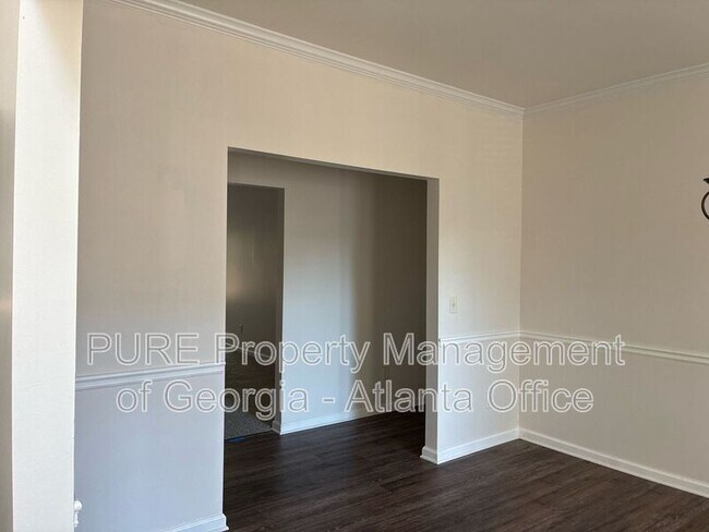 Building Photo - 1424 Saphire Dr