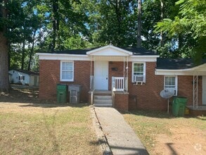 Building Photo - Cozy 2-Bedroom 1-Bath in Charlotte