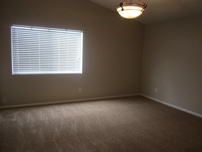 Building Photo - 4122 Carrie Hills Ave