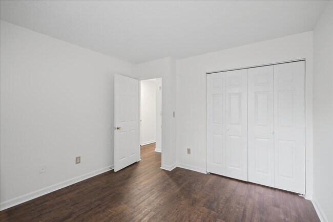 Building Photo - 1205 Natchez Trce SW