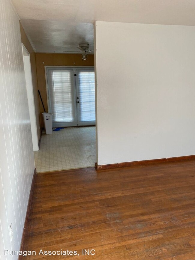 Building Photo - 4 br, 2 bath House - 1502 W. Howard
