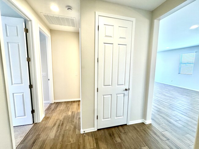 Building Photo - 21656 N Belt Dr