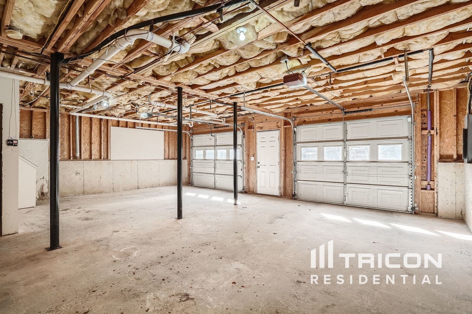 Building Photo - 88 Oliveria Way