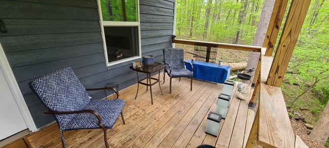 Building Photo - Short-Term Rental - Less than 10mins from ...