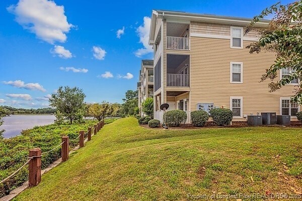Building Photo - 3332 Harbour Pointe Pl