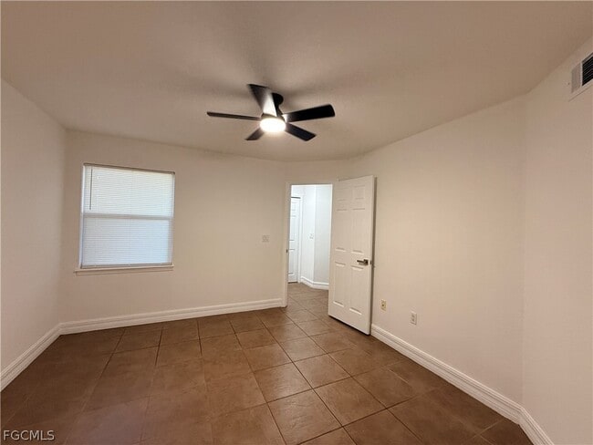 Building Photo - 12750 Equestrian Cir