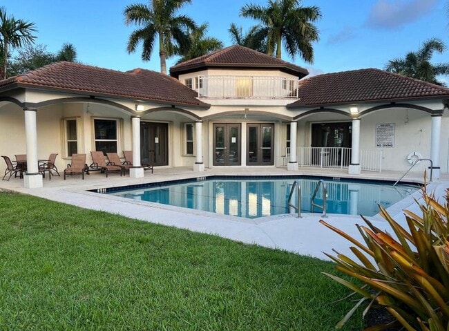 Building Photo - 12569 SW 21st St