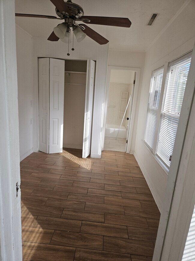 Building Photo - 1363 Tioga Ave.