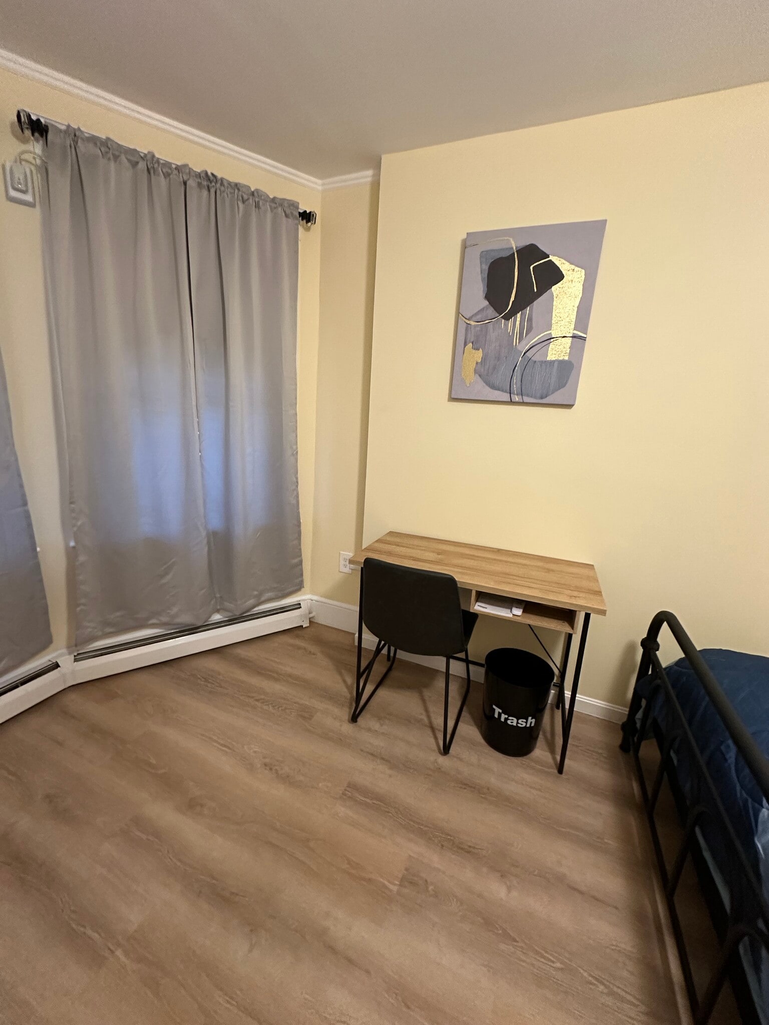 2C - 21 Radcliffe Ave