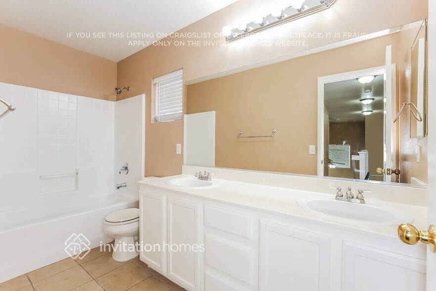 Building Photo - 3135 Saleen Ct
