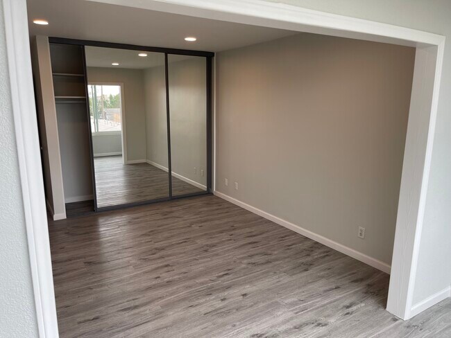 Master bedroom - 1187 E 3rd St