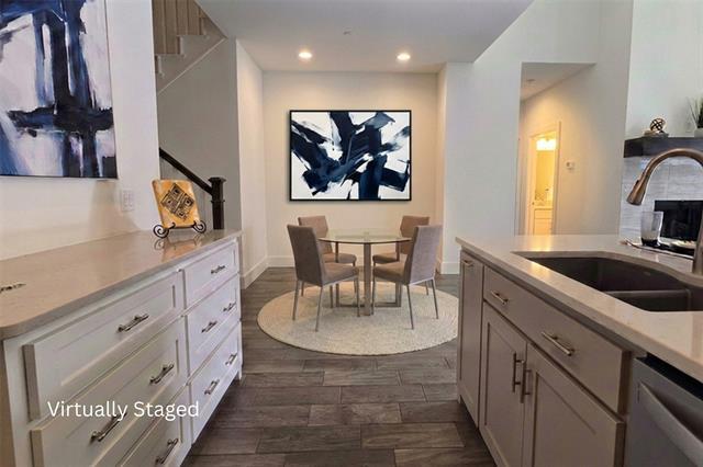 Building Photo - 4050 Pequin Dr