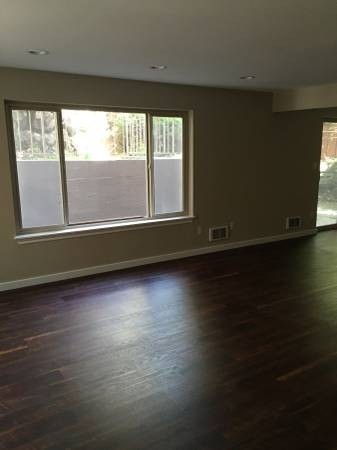 Building Photo - University Heights II Apartments - 3 bedrooms