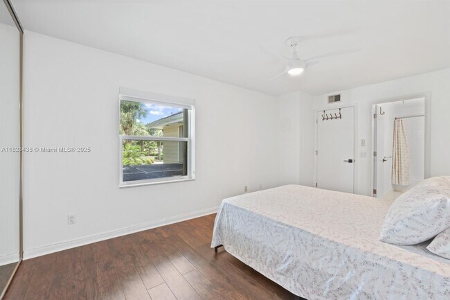 Building Photo - 6703 Dryden Ct