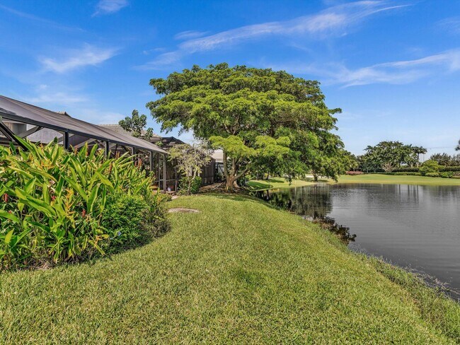 Building Photo - 10122 Spyglass Way