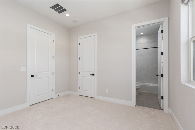 Building Photo - 10797 Canyon Bloom Dr