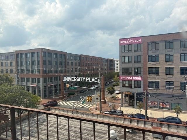 Building Photo - 404 Stegman Pkwy