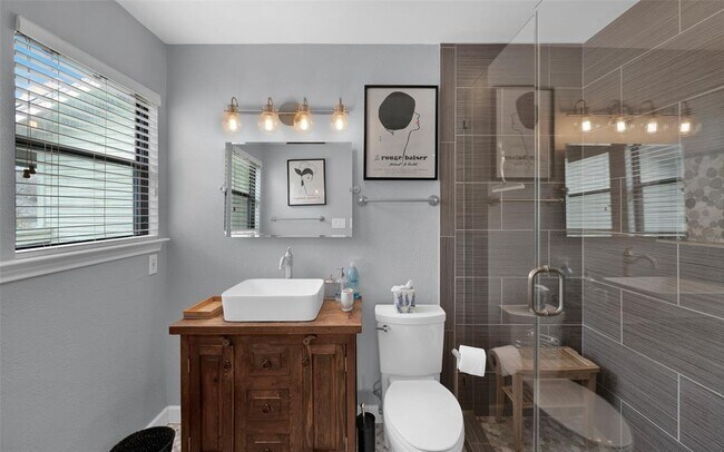 Building Photo - 4404 Travis Country Cir