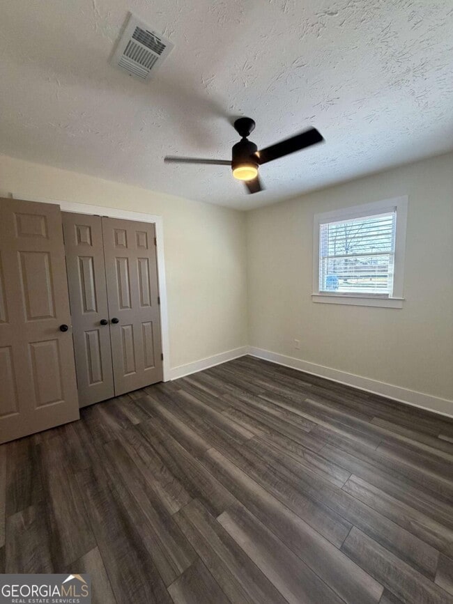 Building Photo - 1135 Casteel Rd