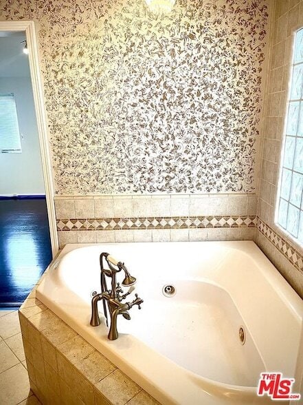 Building Photo - 3017 Urban Ave