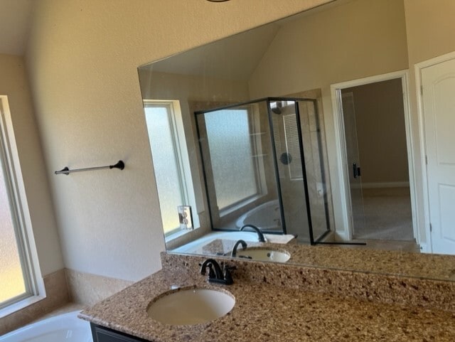 Building Photo - 2008 Biscayne Lake Dr