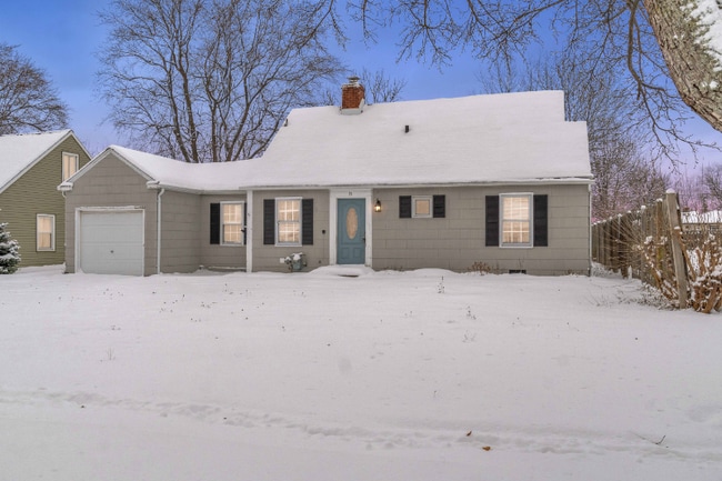 Building Photo - 41 Lynbrook Ave