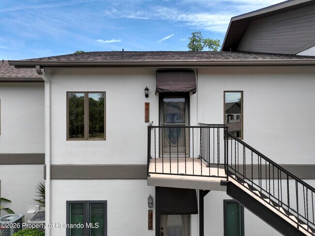 Building Photo - 7032 River Run Blvd