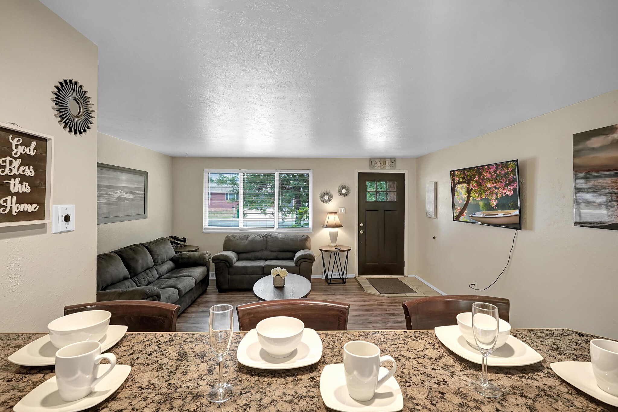 Building Photo - 4620 Holland St