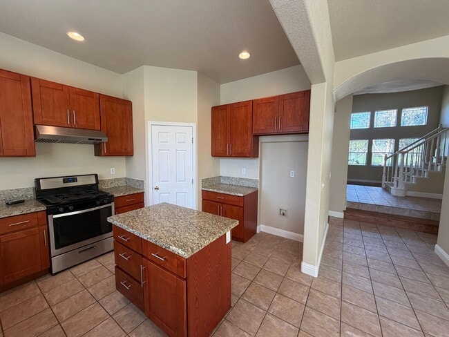 Building Photo - Large Home on Corner Lot