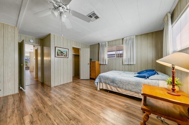 Building Photo - 39345 Moronga Canyon Dr