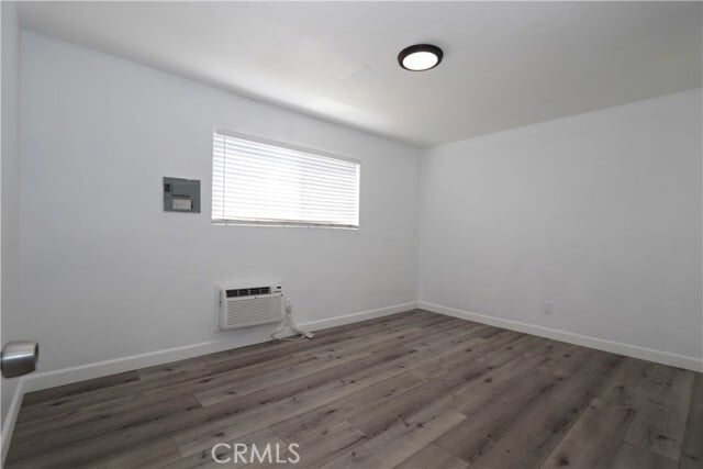 Building Photo - 460 Vista Ave