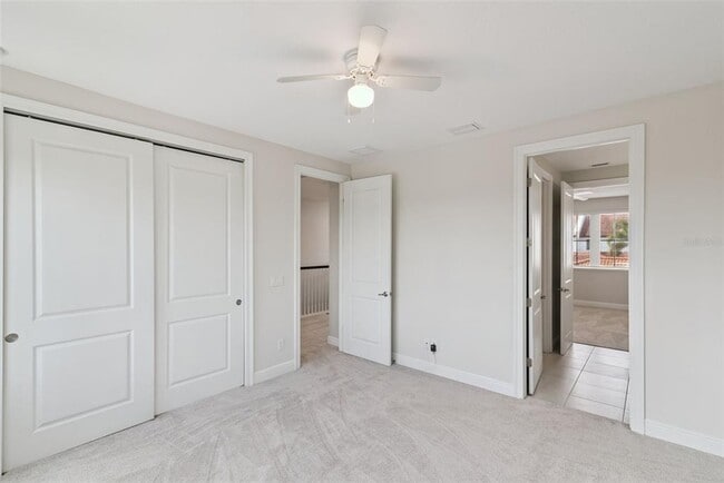 Building Photo - 8884 Bismarck Palm Dr