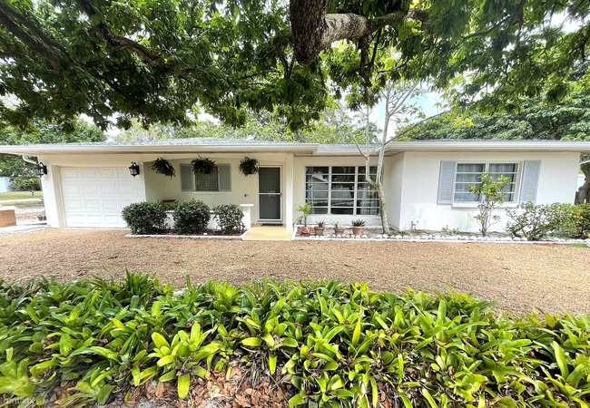 Building Photo - 4 br, 2 bath House - 4709 Lords Avenue