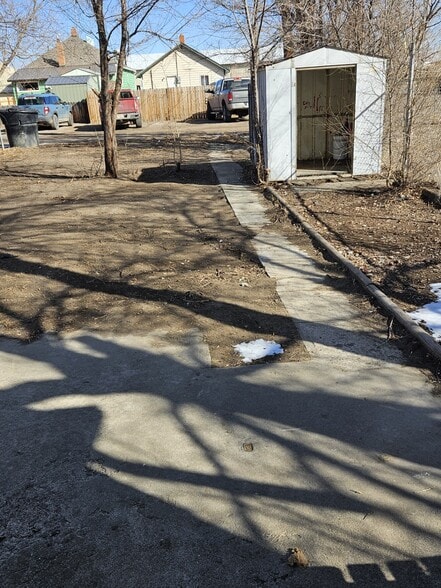 Building Photo - 1037 2nd St