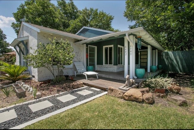 Building Photo - 6442 Lontos Dr