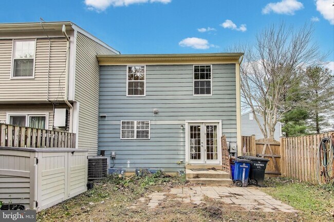 Building Photo - 16 Tabiona Ct