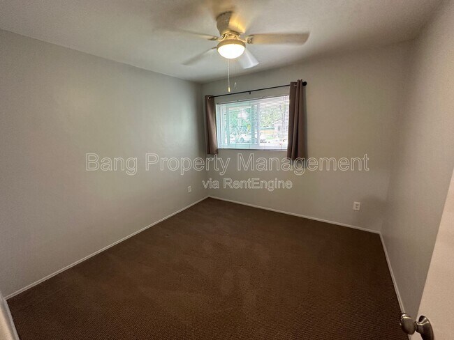 Building Photo - 4859 Campanile Dr