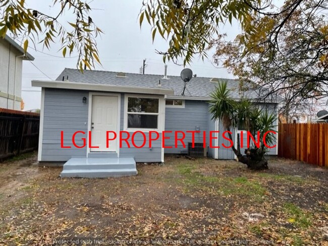 Building Photo - 3455 Taylor St