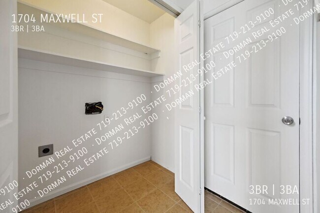 Building Photo - 1704 Maxwell St
