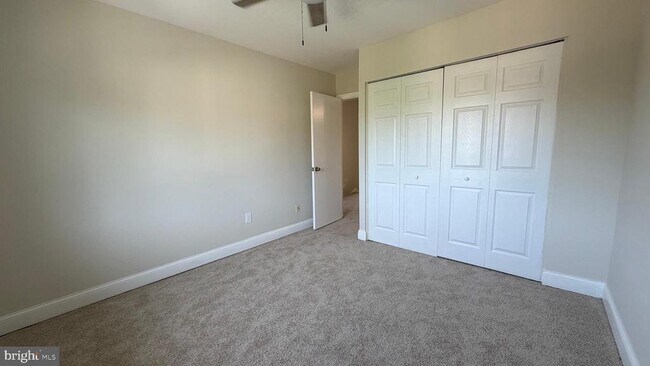 Building Photo - 9506 Miranda Ct