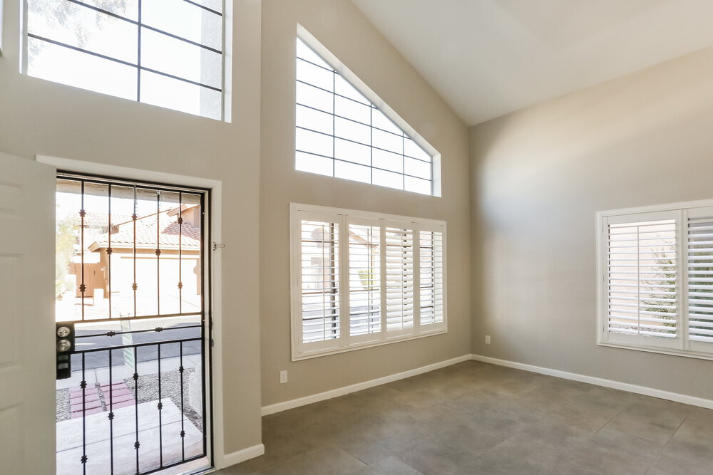 Building Photo - 4533 E Annette Dr