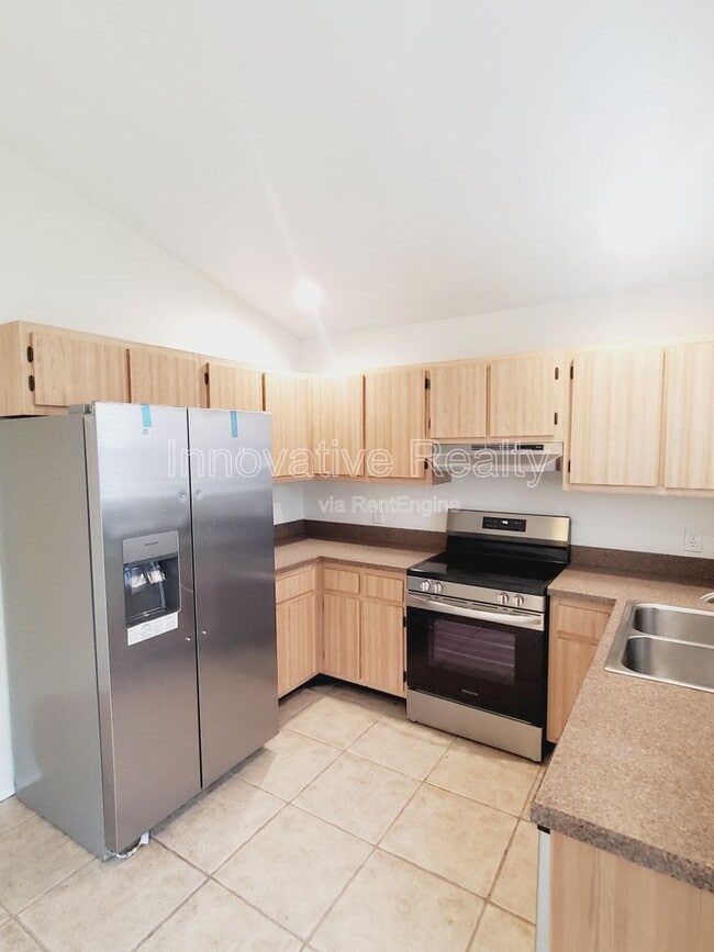 Building Photo - 12488 Huckleberry Finn Dr