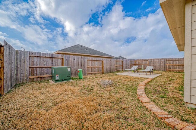 Building Photo - 24119 Maple Turn Ln