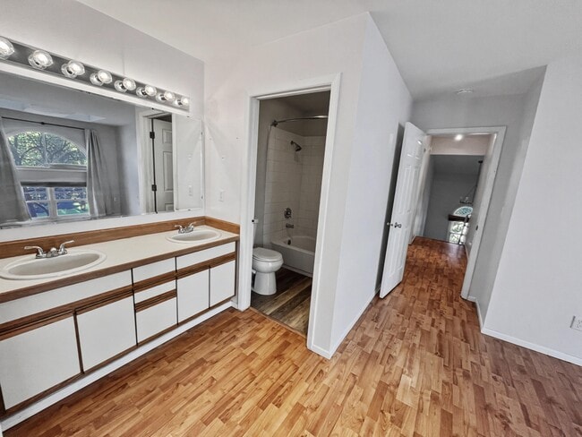 Building Photo - 3601 Raspberry Rd