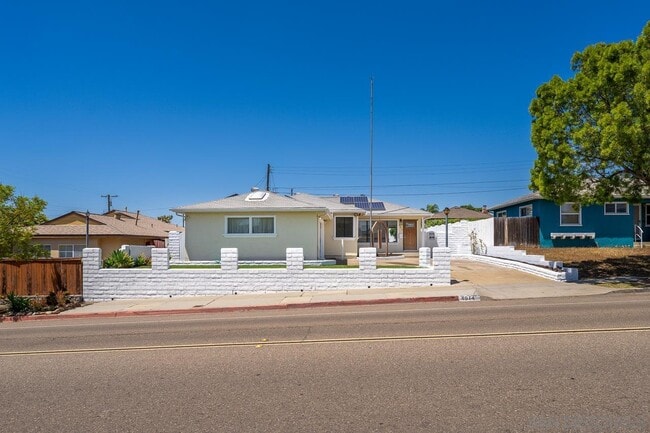 Building Photo - 4914 Zion Ave